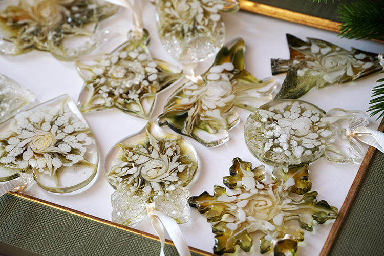 [Rusalina_cernit] Ёлочные игрушки из эпоксидной см_0.jpg